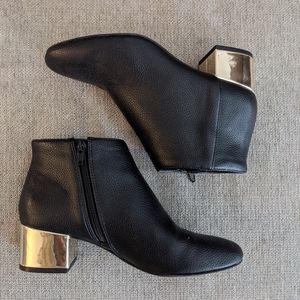 Barely worn Marc Fisher ankle boots with gold heel